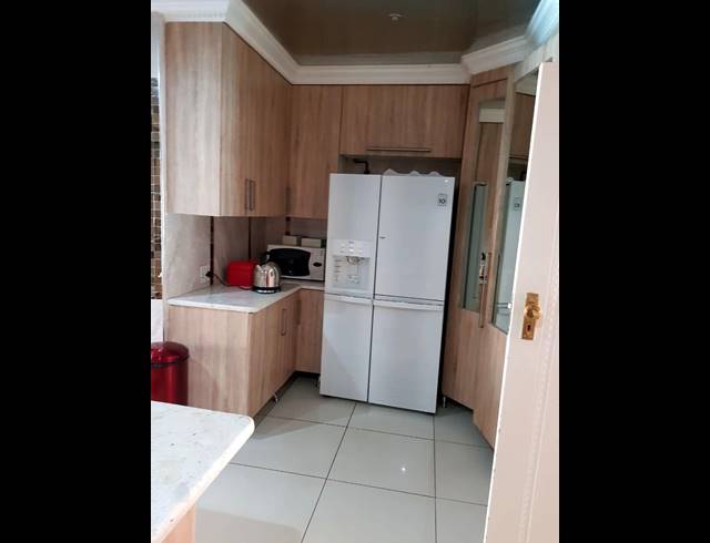 4 BEDROOM HOUSE FOR SALE IN THREE RIVERS EAST